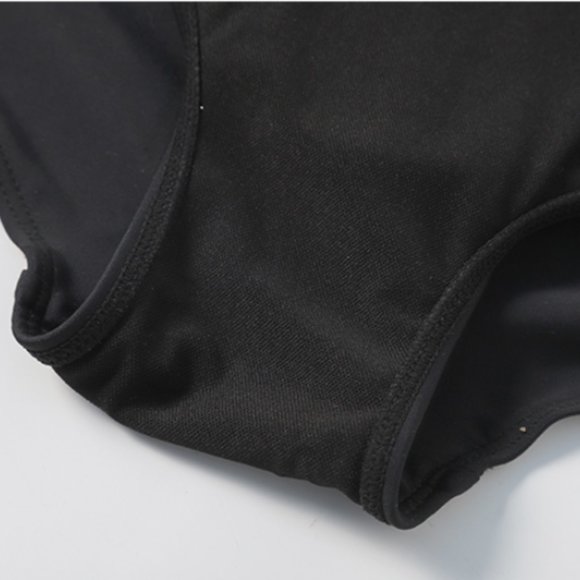 Asymmetric belly covering swimsuit - Picture 7 of 7